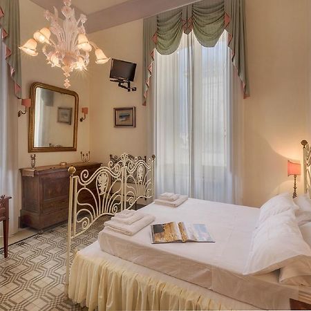 Antica Dimora Villa Della Lupa Lecce Eksteriør billede